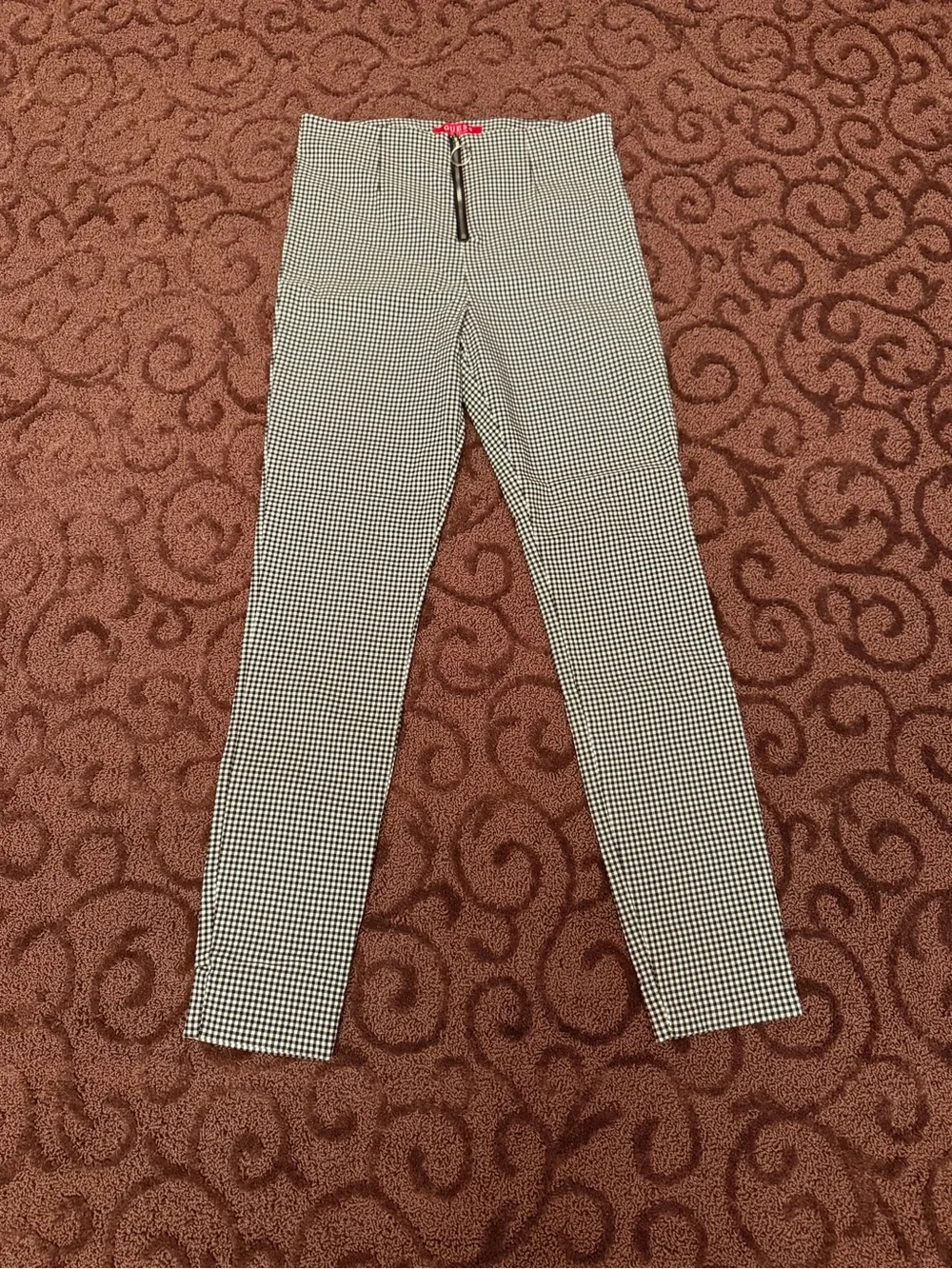 GUESS Black & White Gingham Stretch Pants - Size M